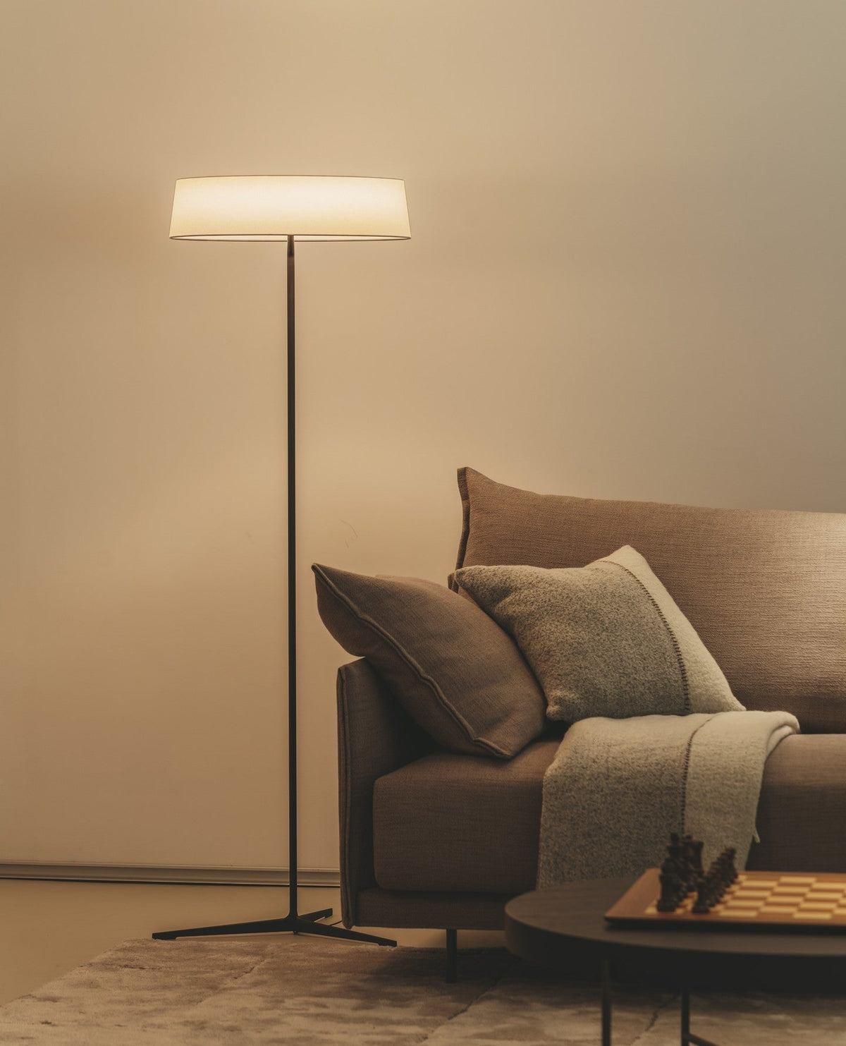 Dama Floor Lamp Floor lamp