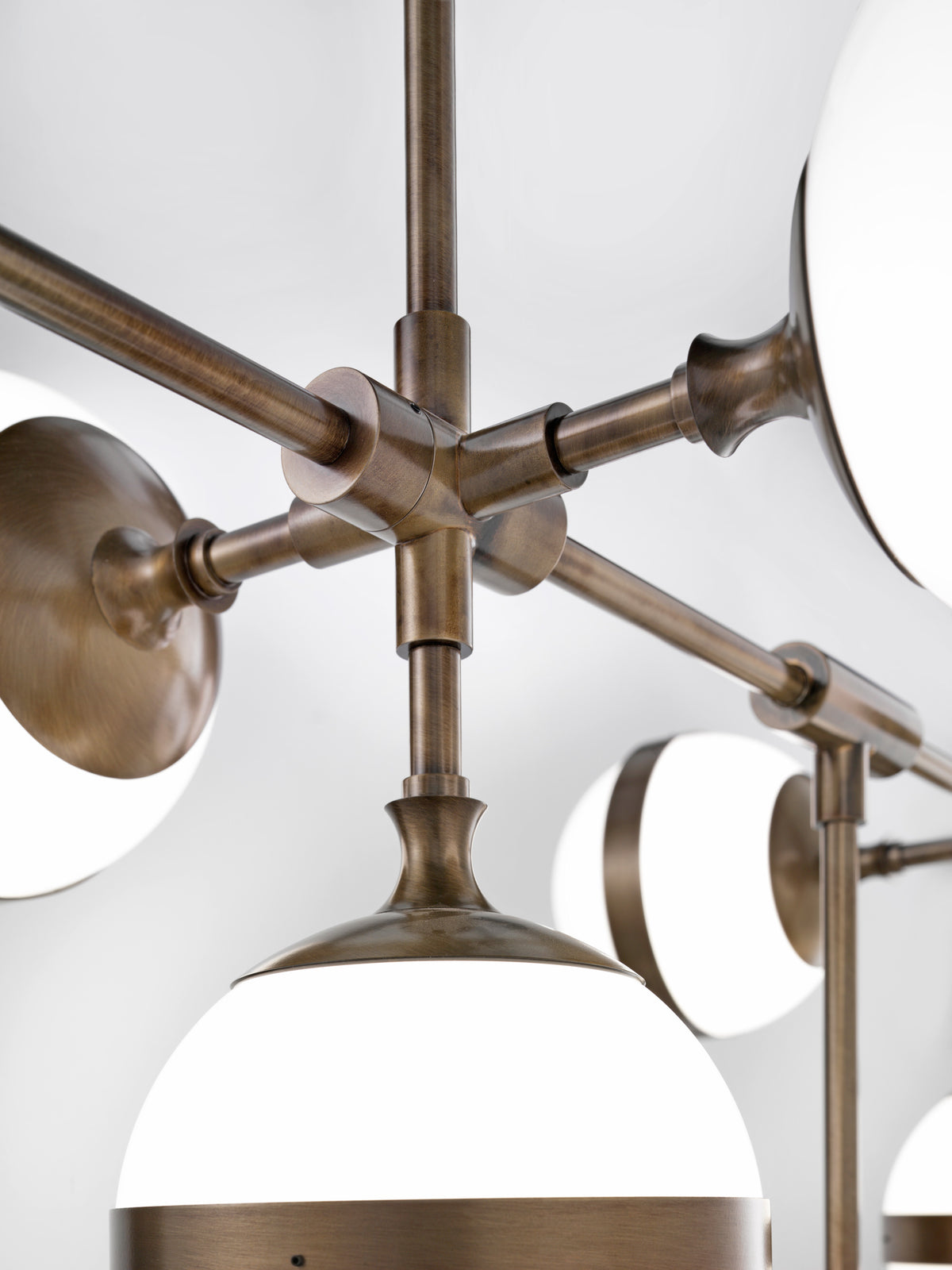 Pearlwing Brass Linear Chandelier
