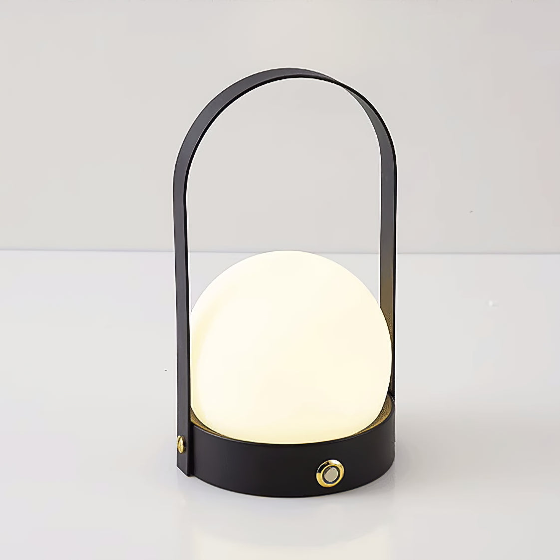 Carrie Built-in Battery Table Lamp ∅ 5.9″ x H 9.3″ / Dia 15cm x H 23.5cm / Black / Three-Color Changing Light Table lamp