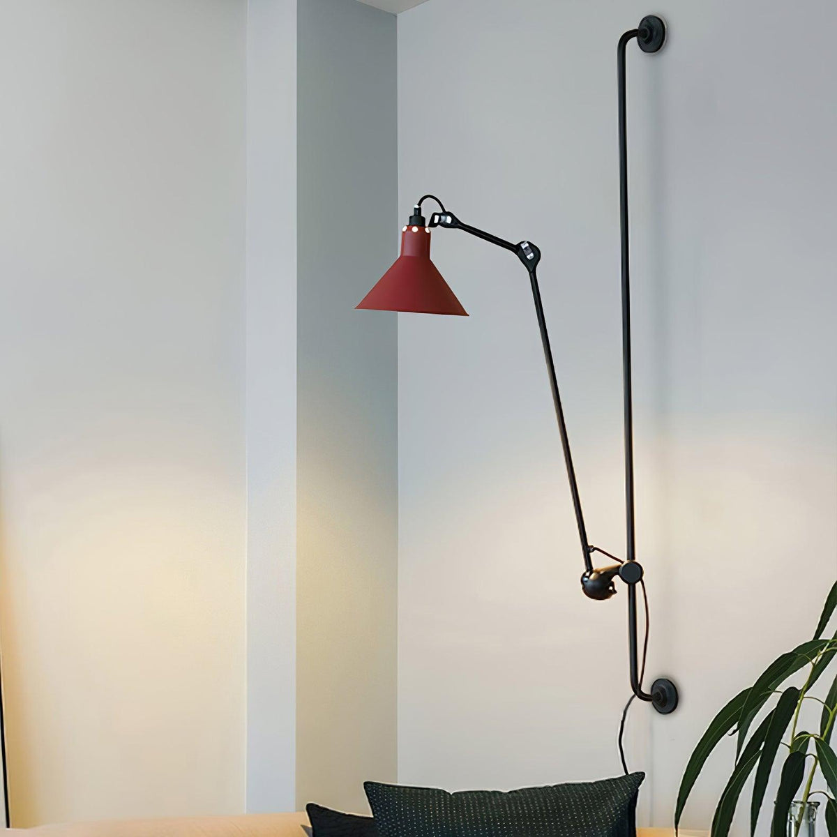 Cantilever Color Wall Lamp