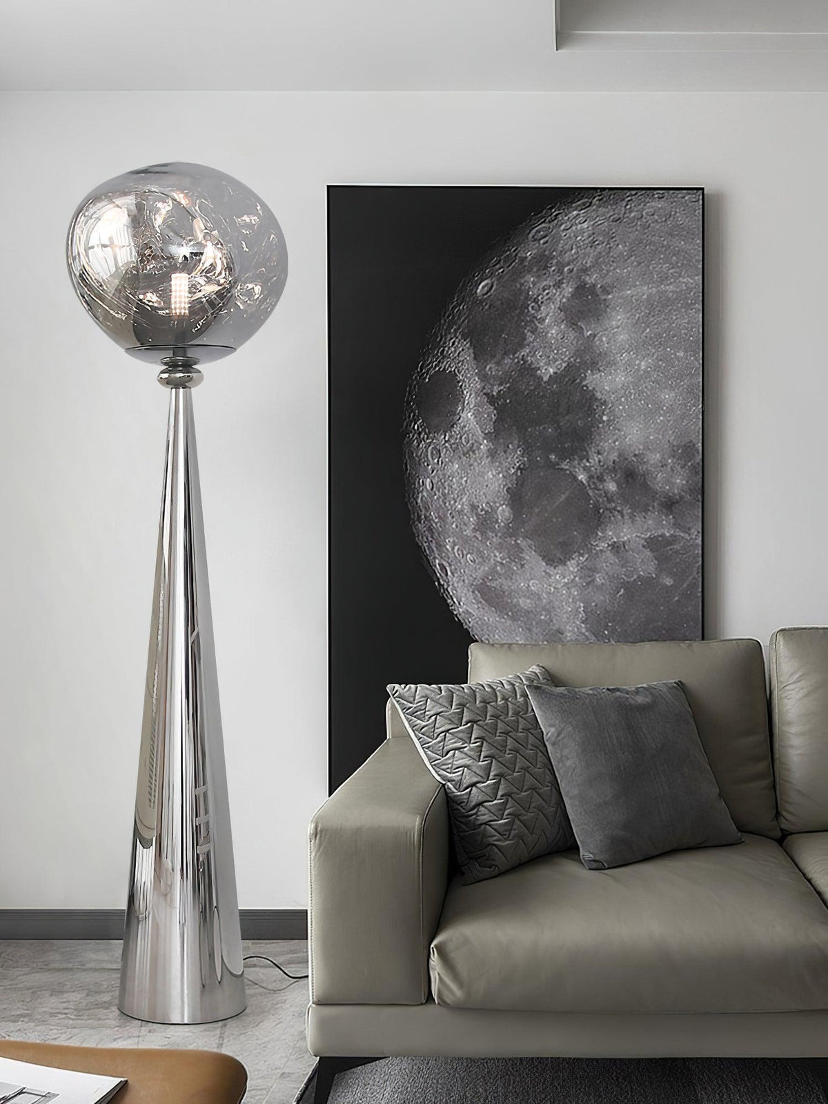 Chromafuse Reflective Floor Lamp