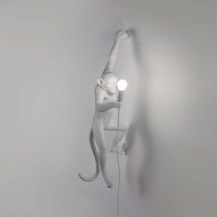 Monkey Wall Lamp Left: L 14.6″ x W 8.1″ x H 30.1″ / L 37cm x W 20.5cm x H 76.5cm / White / US Plug Wall lamp