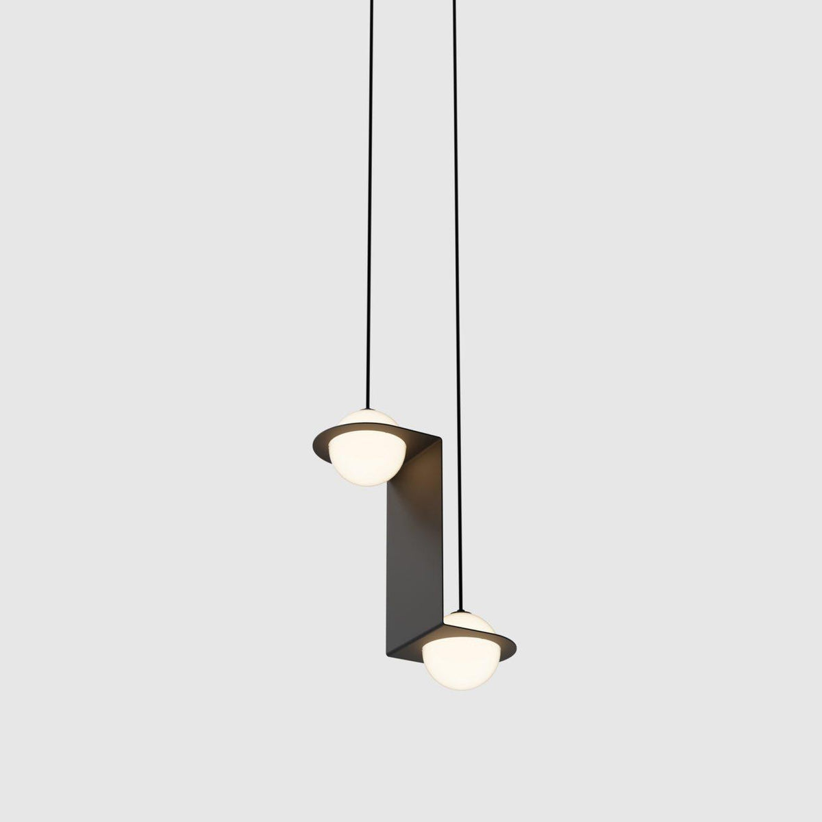 Contour Black White Glass Pendant