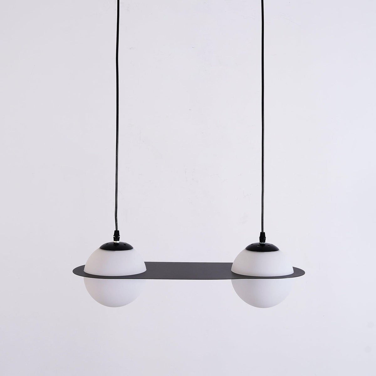 Contour Black White Glass Pendant