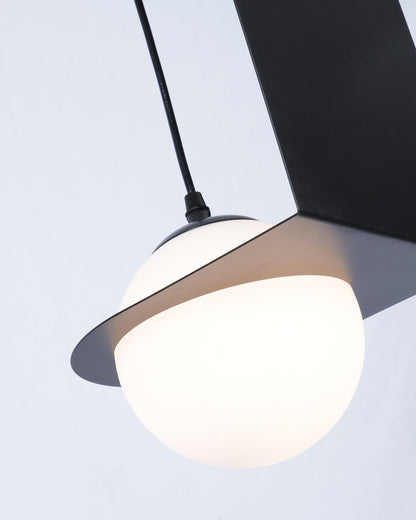 Contour Black White Glass Pendant