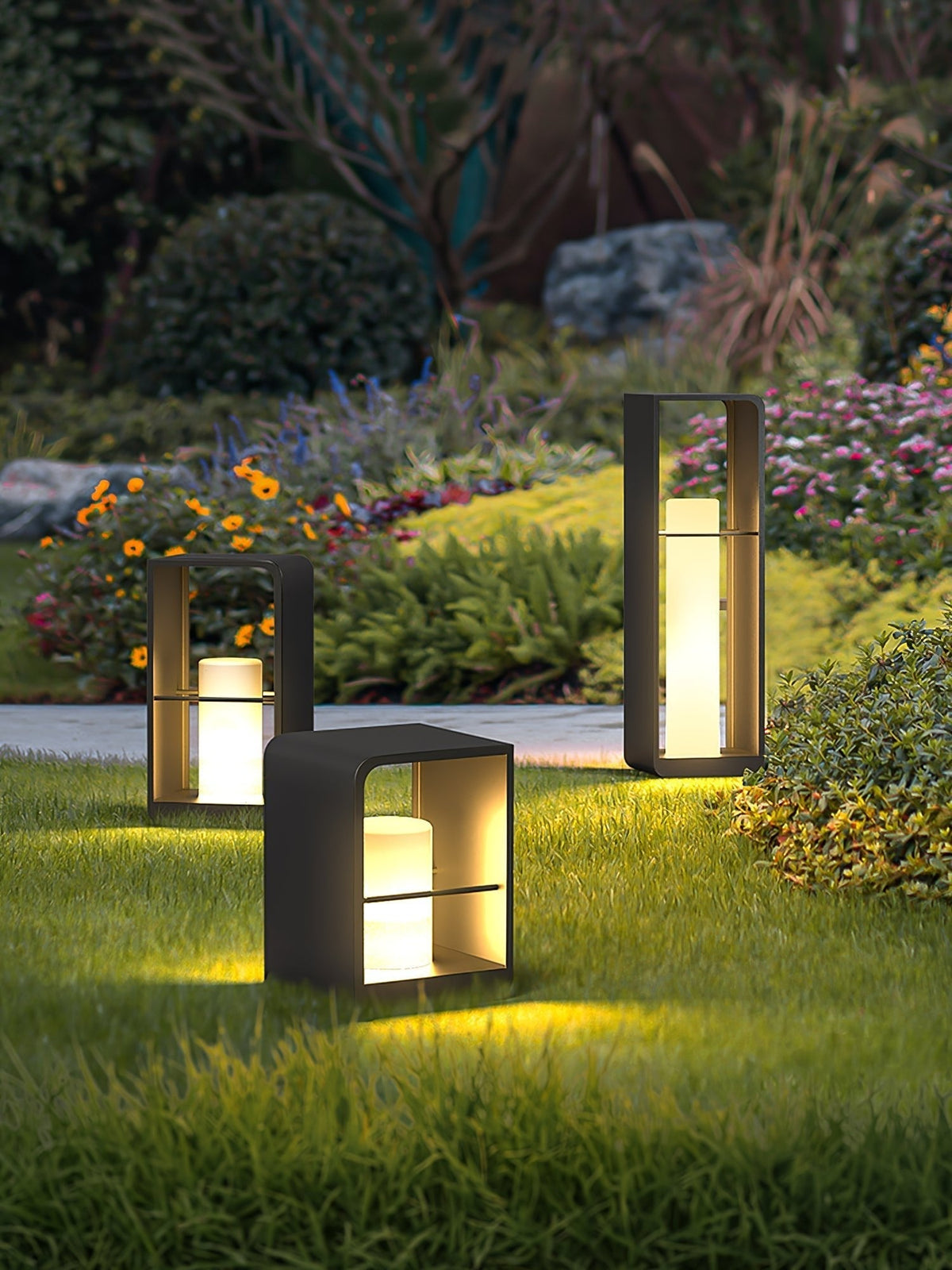 Dayharvest Black Solar Garden Lantern