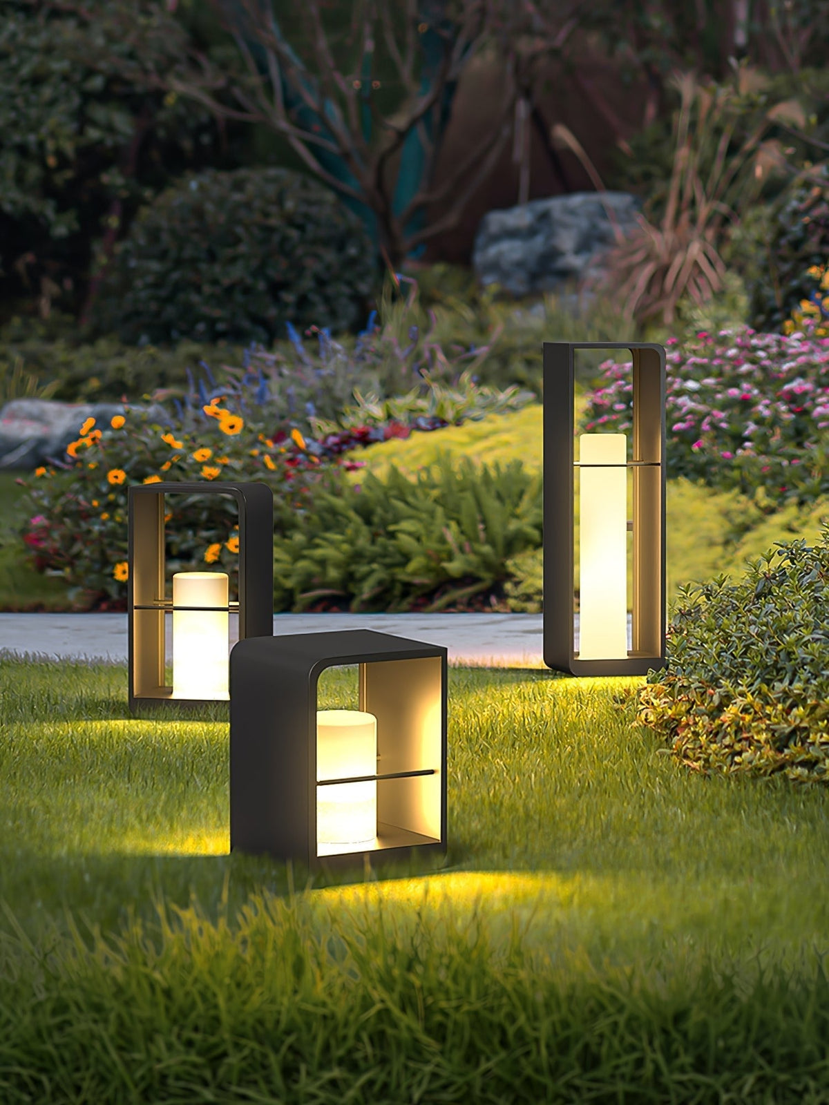 Dayharvest Black Solar Garden Lantern