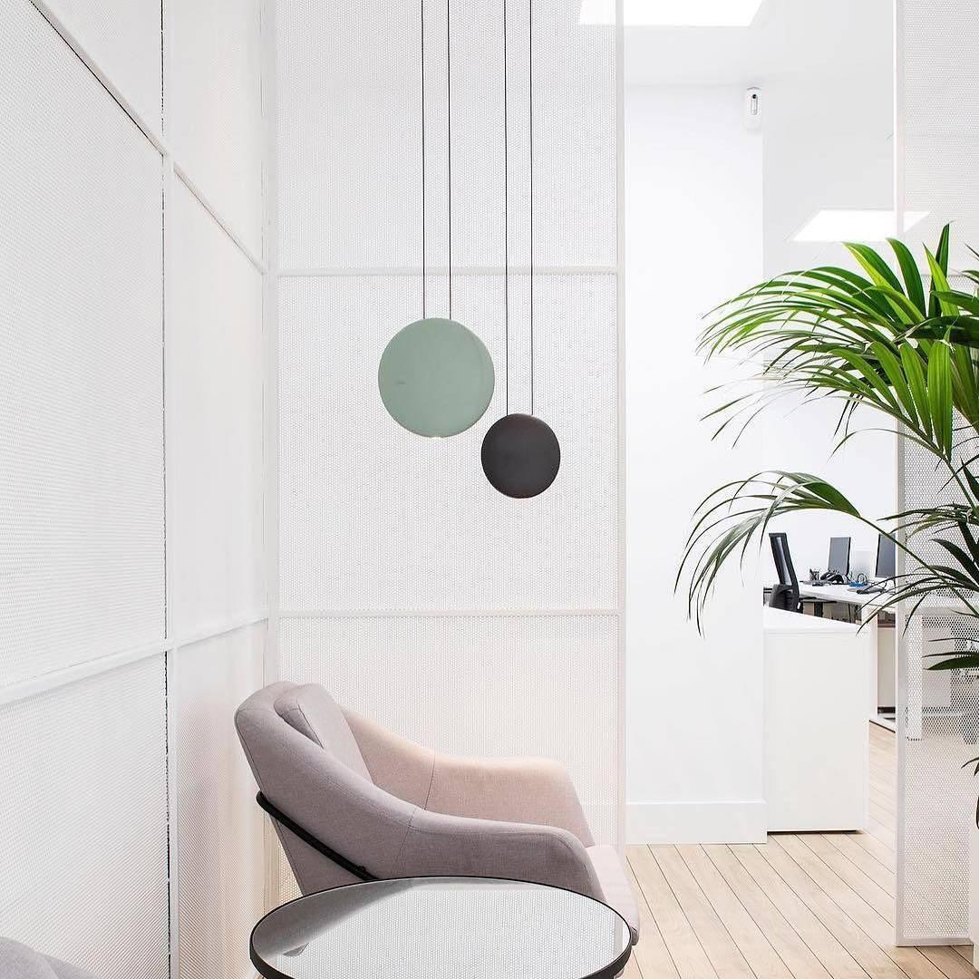 Floating Disc Multi-Color LED Pendant