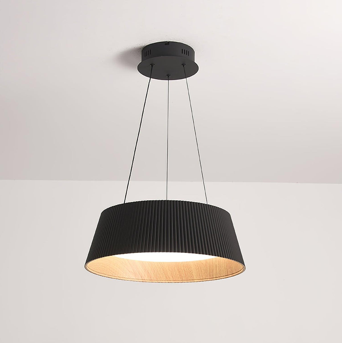 Modern Ribbed Pendant Light ∅ 18.1″ x H 5.9″ / Dia 46cm x H 15cm / Black / Warm Light Pendant light