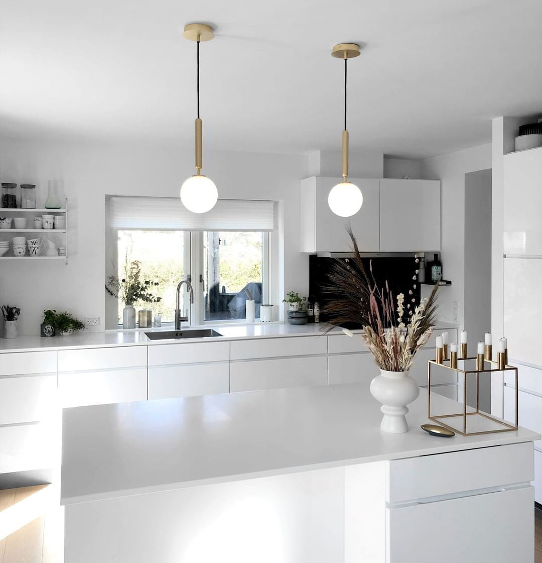 Lentura Brass Glass Multi-Light Pendant