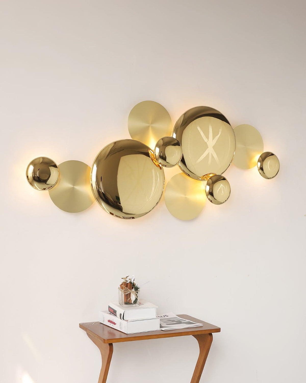 Marblance Gold Wall Lamp