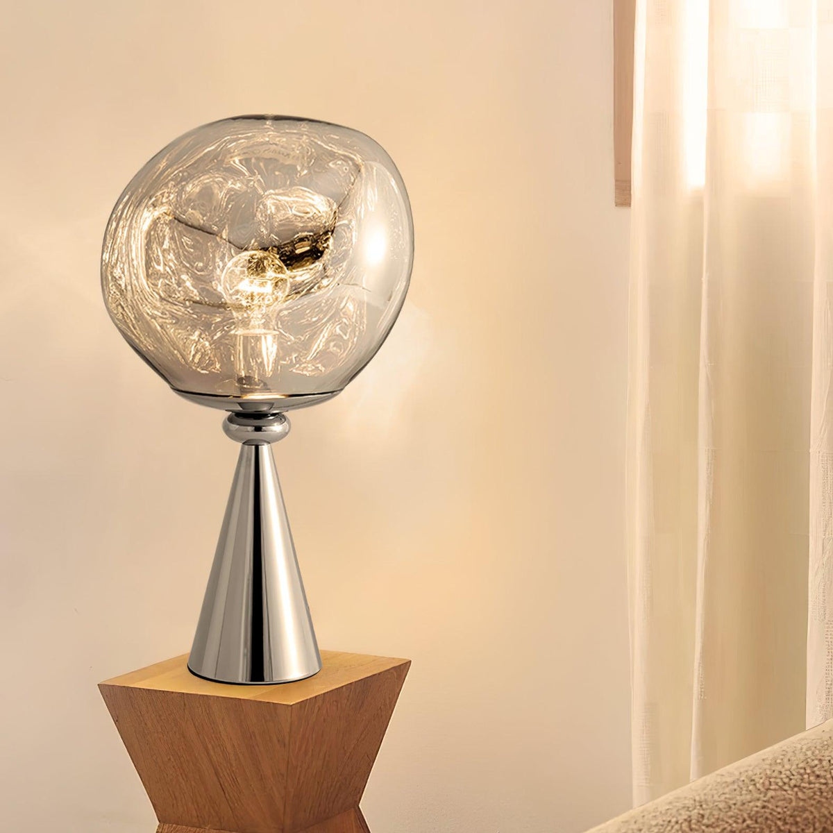 Mirrormelt Sculptural Table Lamp