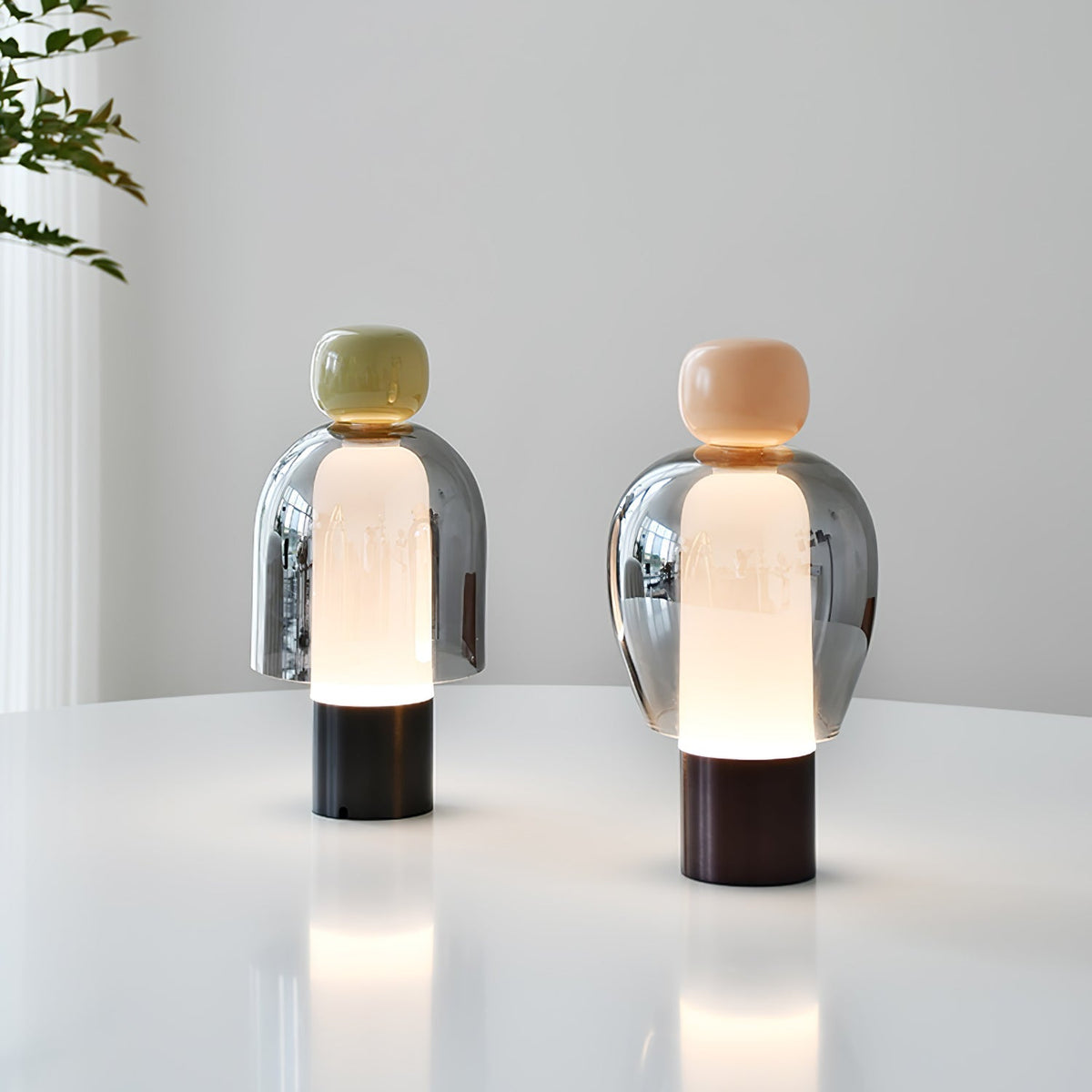 Mirthglass Multi-Color Rechargeable Table Lamp