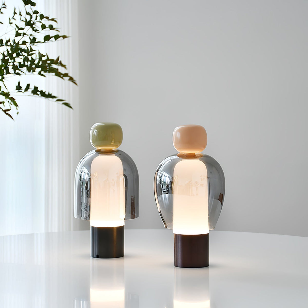 Mirthglass Multi-Color Rechargeable Table Lamp