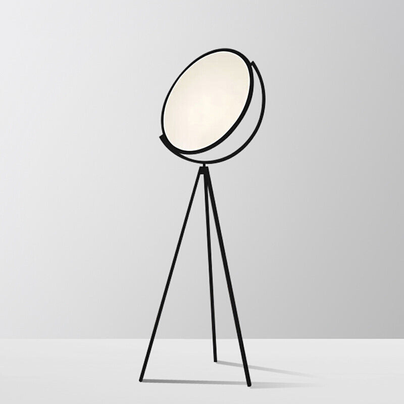 Nordic Tripod LED Floor Lamp / Small 25W / US