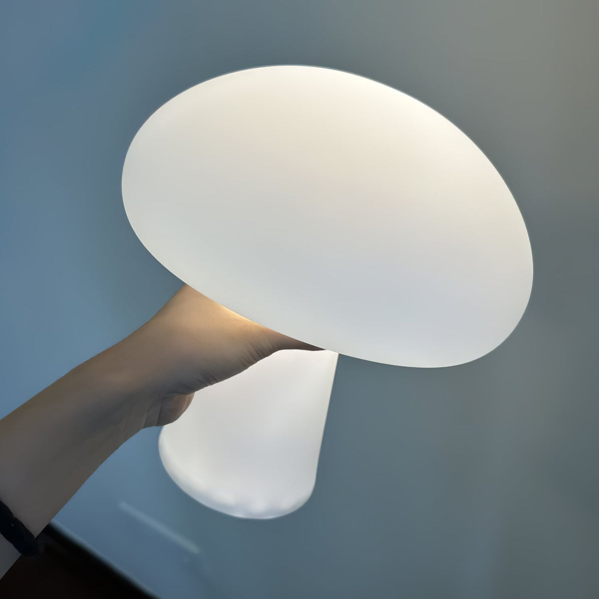 Podora White Rechargeable LED Table Lamp