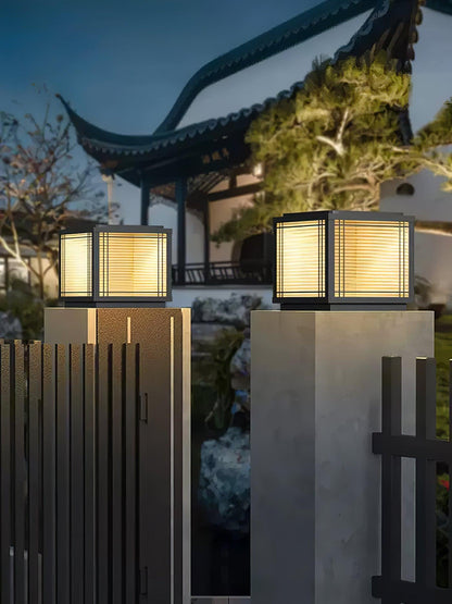 Quoin Black Clear Solar Outdoor Post Light
