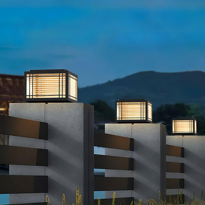 Quoin Black Clear Solar Outdoor Post Light