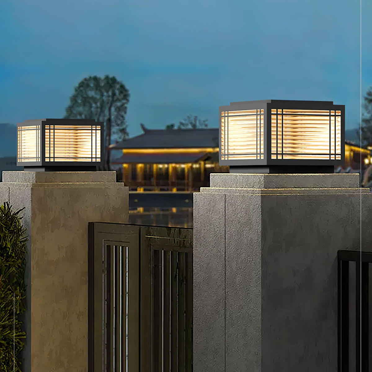 Quoin Black Clear Solar Outdoor Post Light
