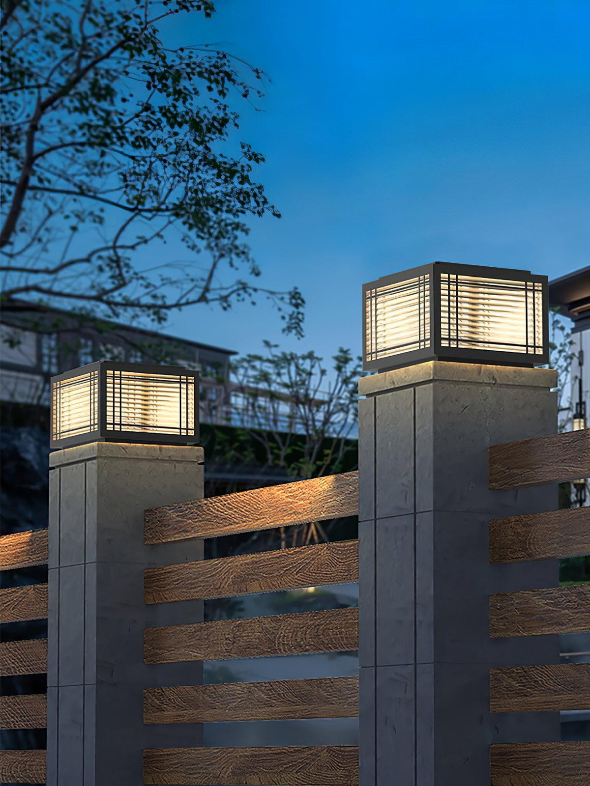 Quoin Black Clear Solar Outdoor Post Light