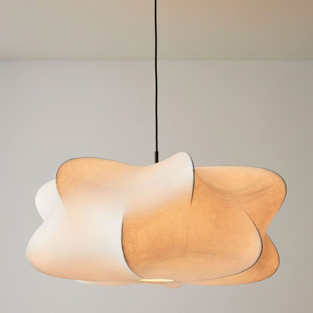 Seyori White Silk Pendant