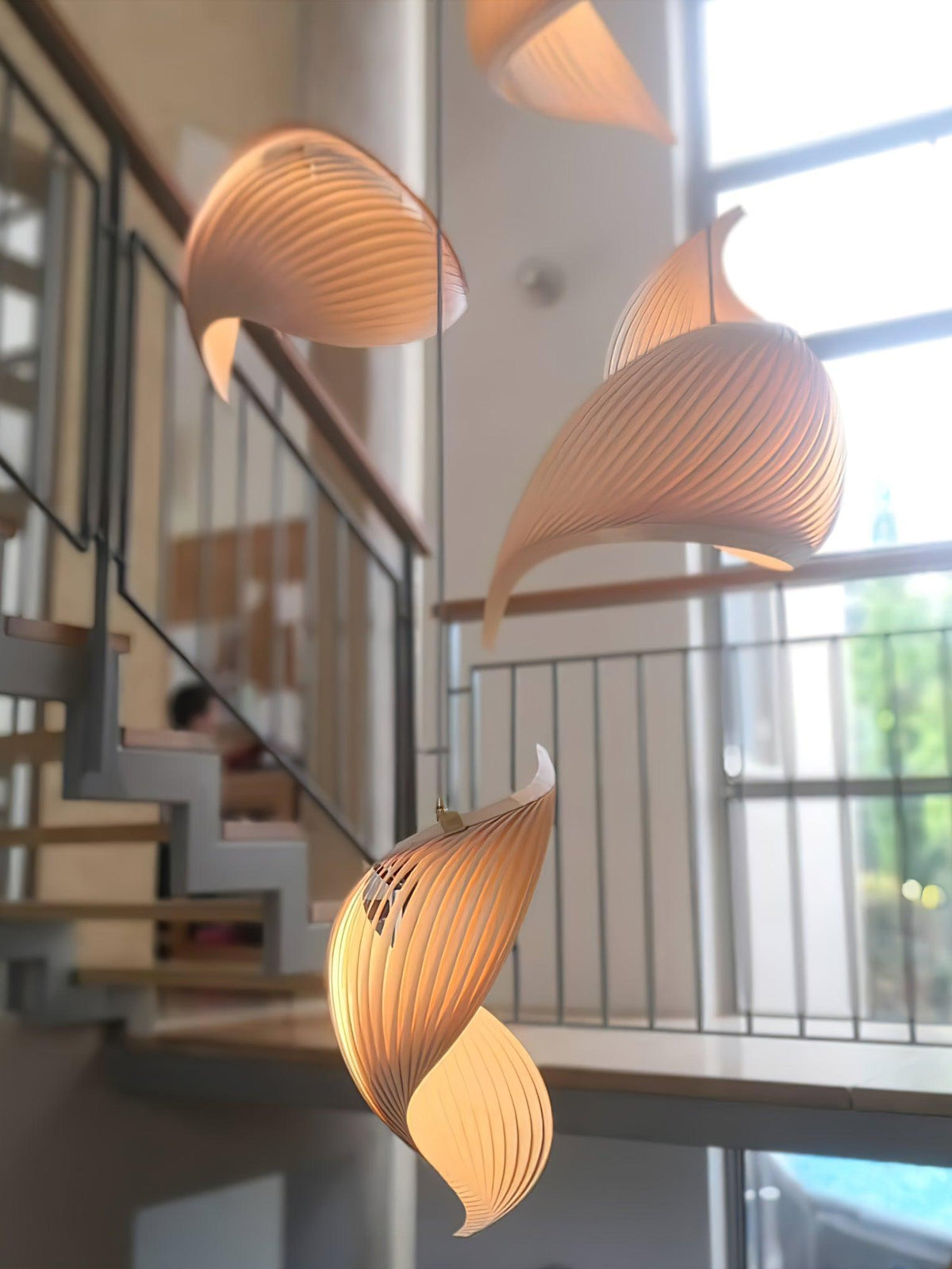 Spiravelle Wood Shell Multi-Light Pendant