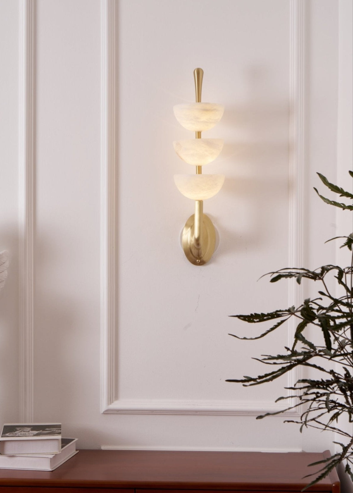 Triple Alabaster Wall Sconce 1001 Wall lamp