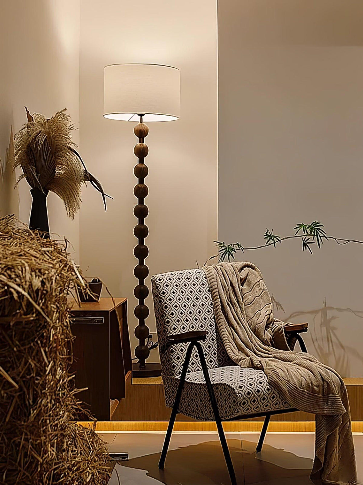 Hugo Barbell Floor Lamp Floor lamp